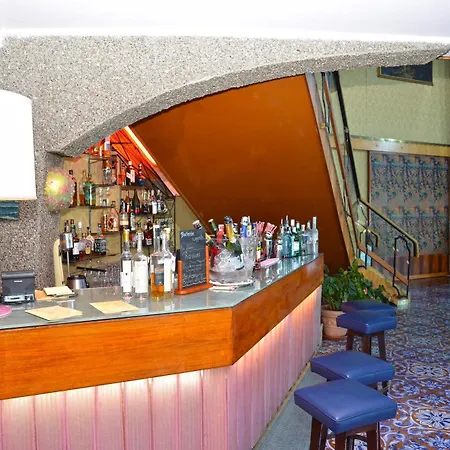 فندق غراند إكسيلسيور 4*