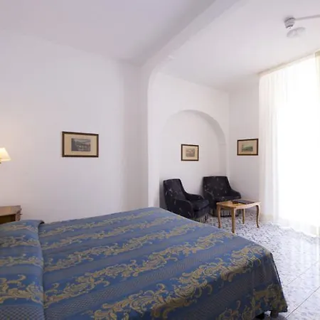 غراند إكسيلسيور