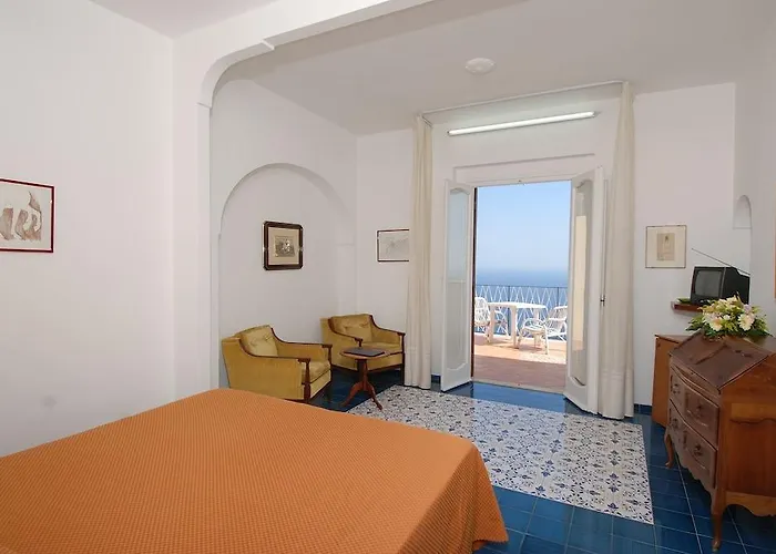 Отель Grand Excelsior 4*