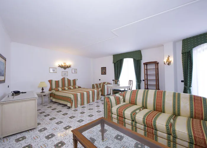 Grand Excelsior 4*
