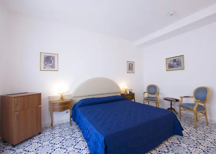 Grand Excelsior Отель 4*