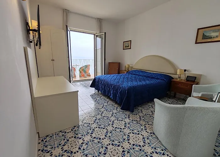 Grand Excelsior Отель 4*