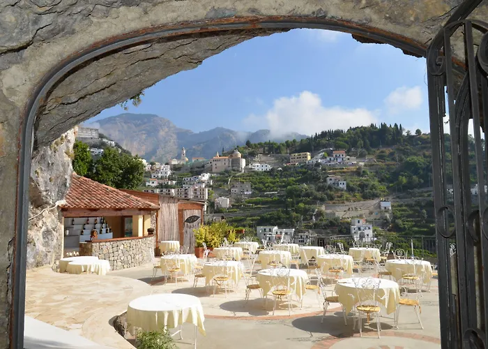 Hotel Grand Excelsior 4*