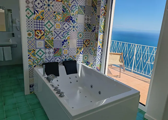 Grand Excelsior 4* Амальфи