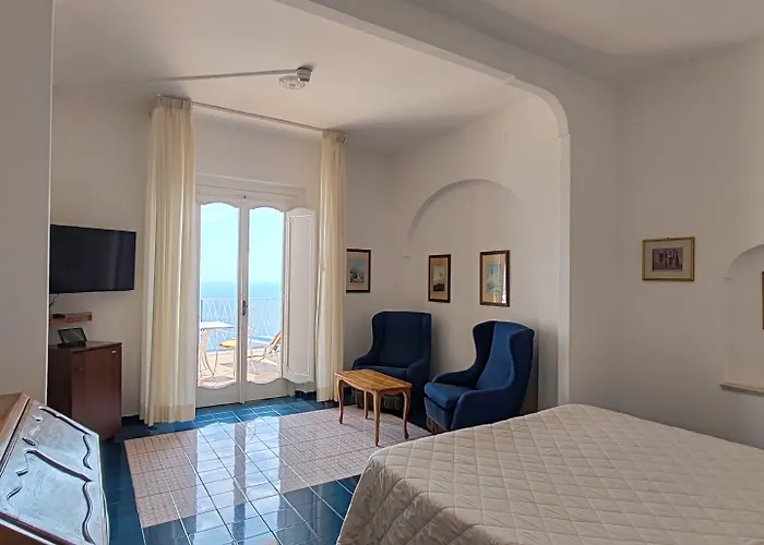 Grand Excelsior Отель 4*