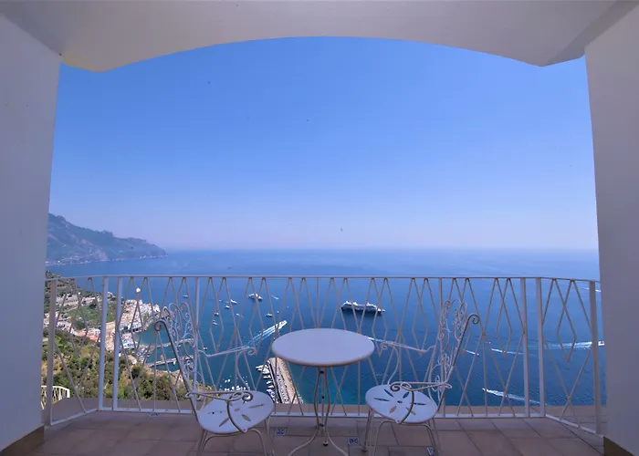 Отель Grand Excelsior 4*