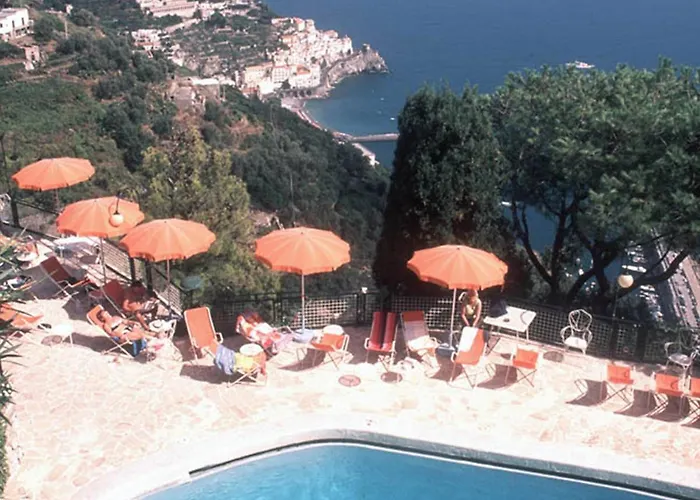 Отель Grand Excelsior 4*